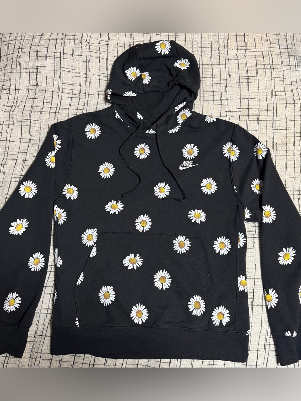 Nike Men's Black Daisy Print Hoodie